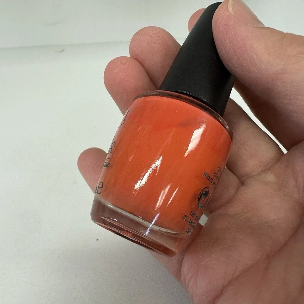 OPI 'Call Me Gwen-Ever' NL M35 Nail Lacquer THE AMAZING SPIDER-MAN COLLECTION